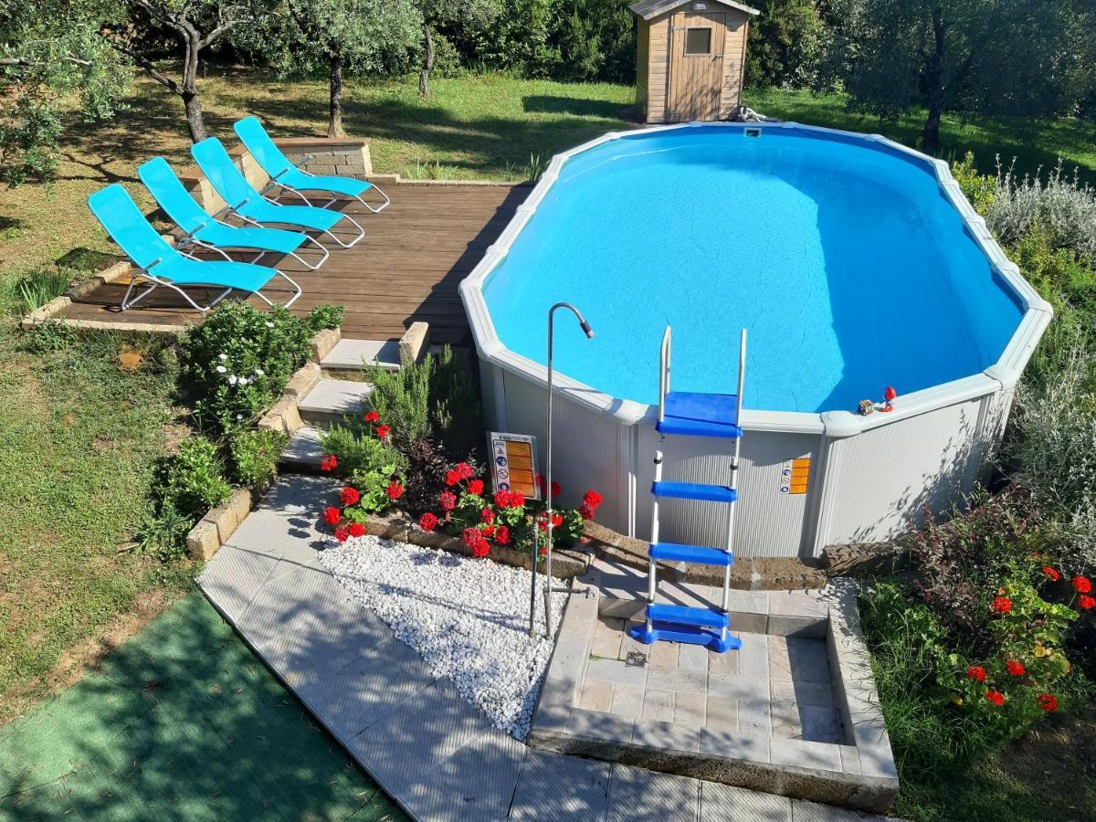 Il Fienile Del Colle Villa Pescia Eksteriør billede