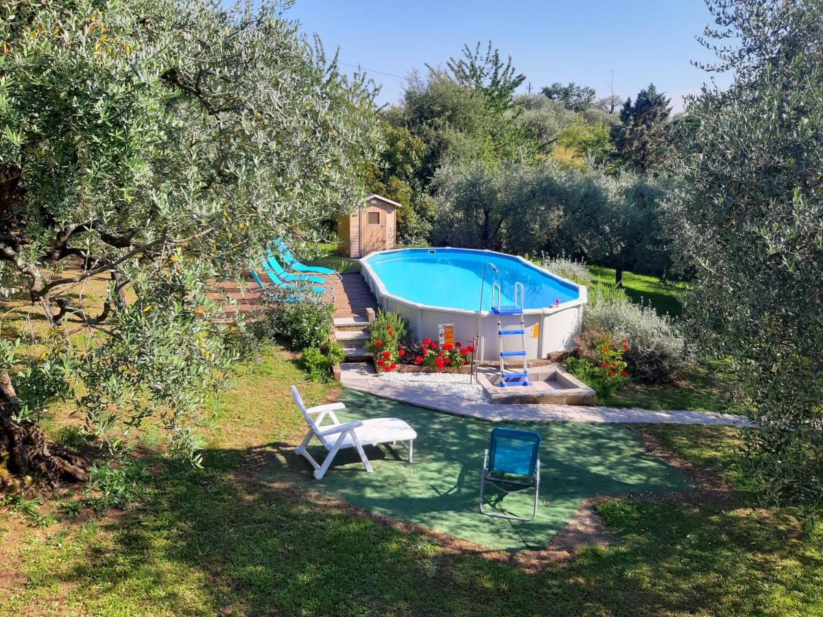 Il Fienile Del Colle Villa Pescia Eksteriør billede